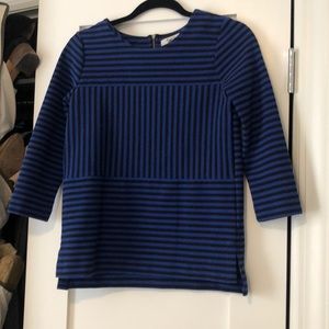 3/4 sleeve blue and white top
